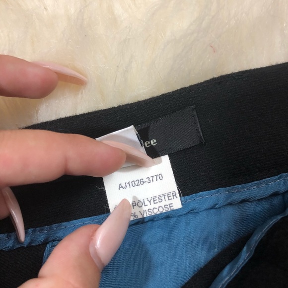 •Isabel Ardee Black Dress Pants• - Picture 5 of 6